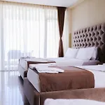 Gjilani Premium Hotel Shëngjin