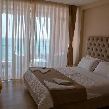 Gjilani Premium 호텔 4*