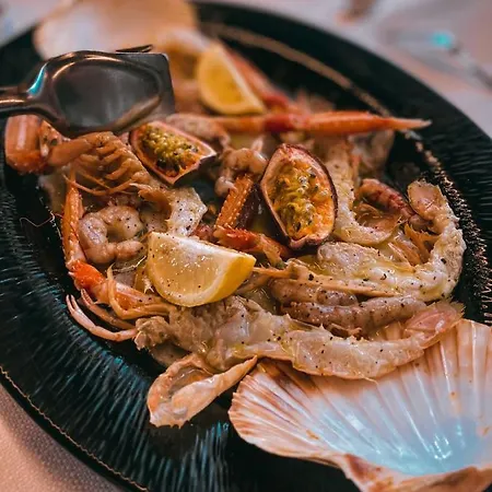 Gjilani Premium 호텔 4*