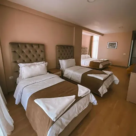 מלון Frojd - Front