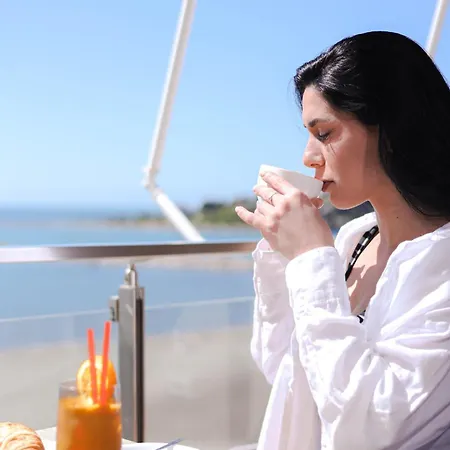 Szálloda Frojd - Front Shëngjin