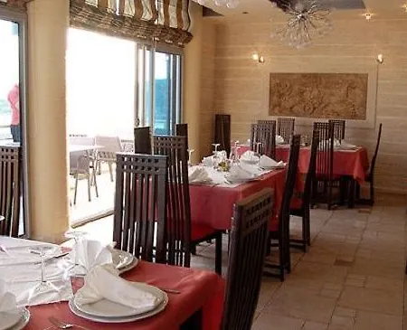 מלון Frojd - Front