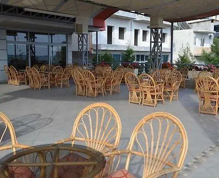 Otel Frojd - Front Shëngjin