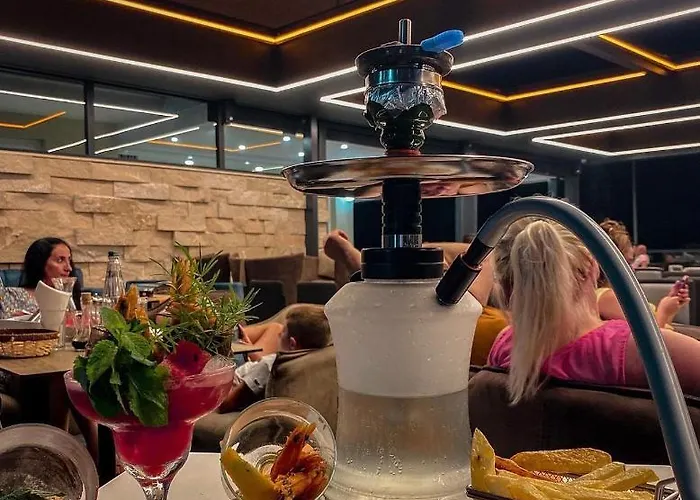 Frojd - Front 酒店