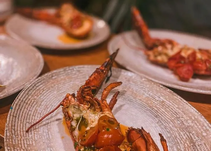 Frojd - Front 酒店 Shëngjin